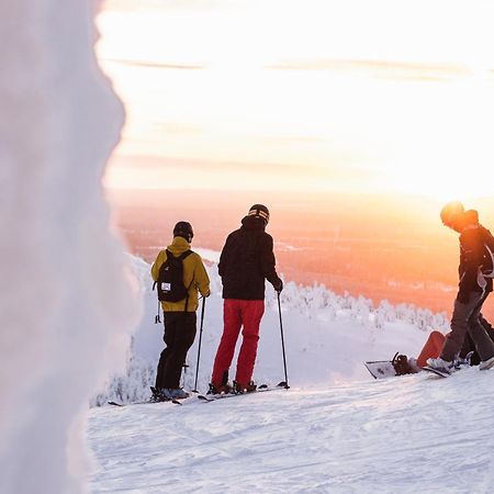Classic Log Cabin Ski-In Ski-Out Levi Luaran gambar