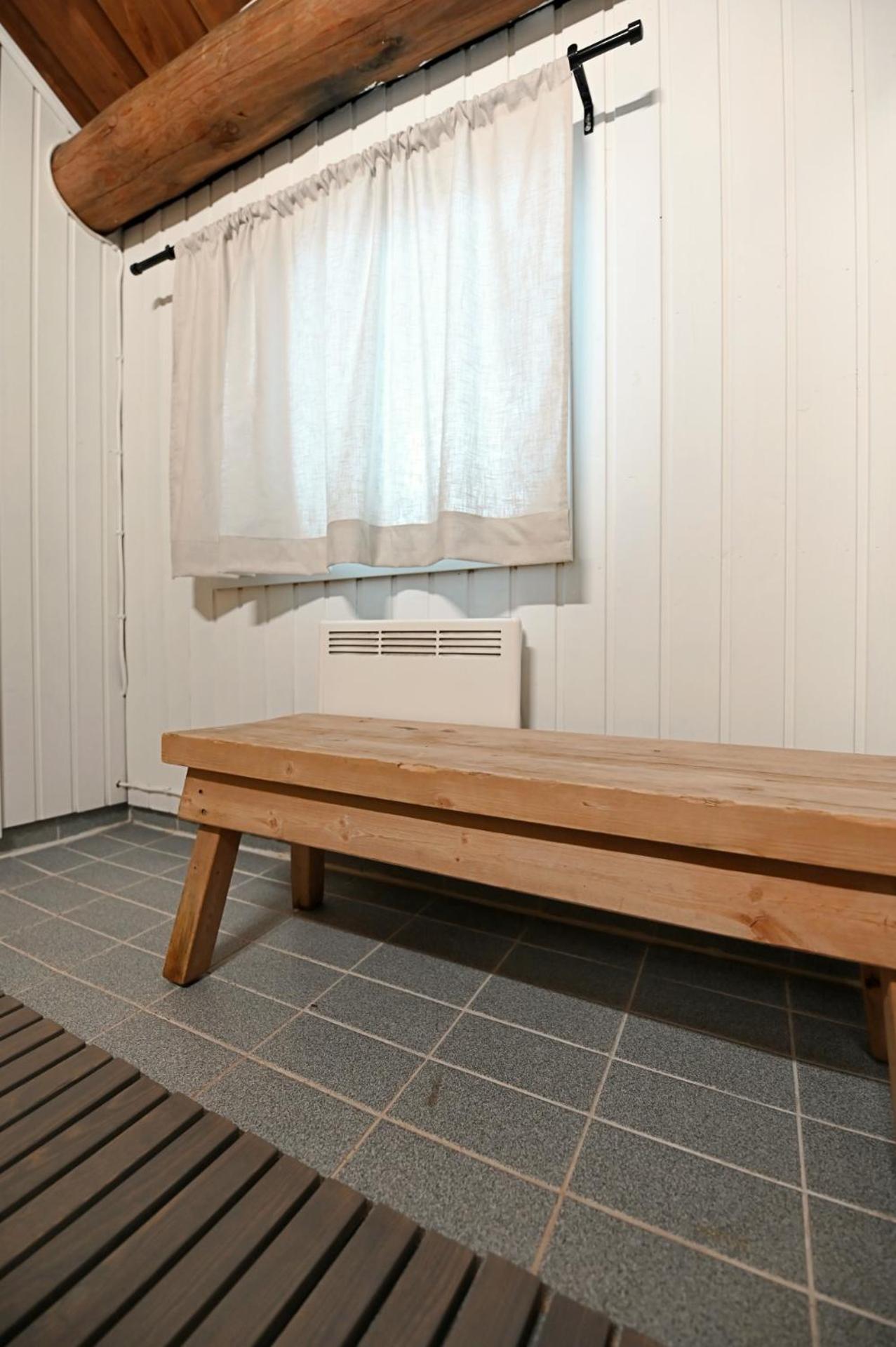Classic Log Cabin Ski-In Ski-Out Levi Bilik gambar