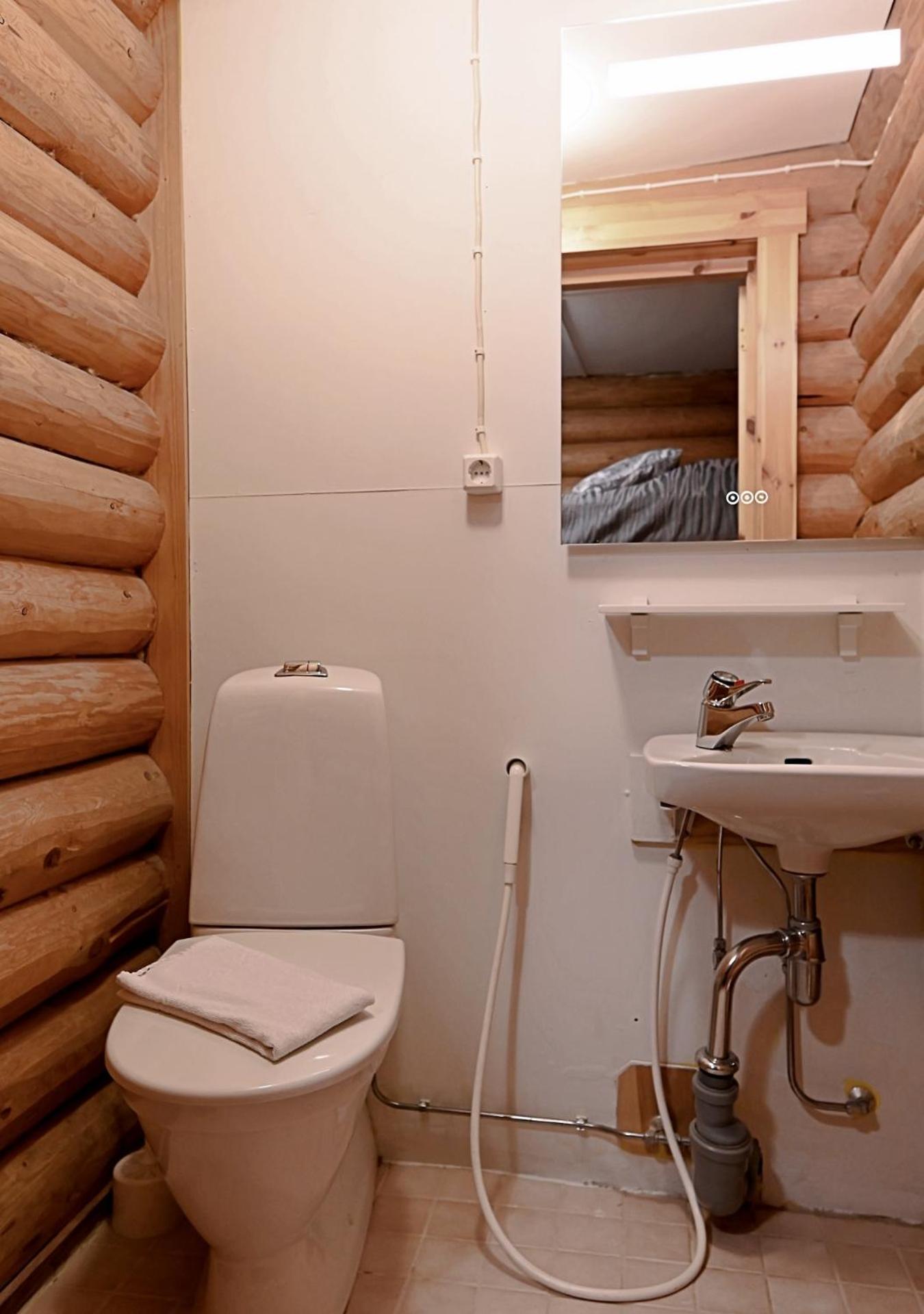 Classic Log Cabin Ski-In Ski-Out Levi Bilik gambar