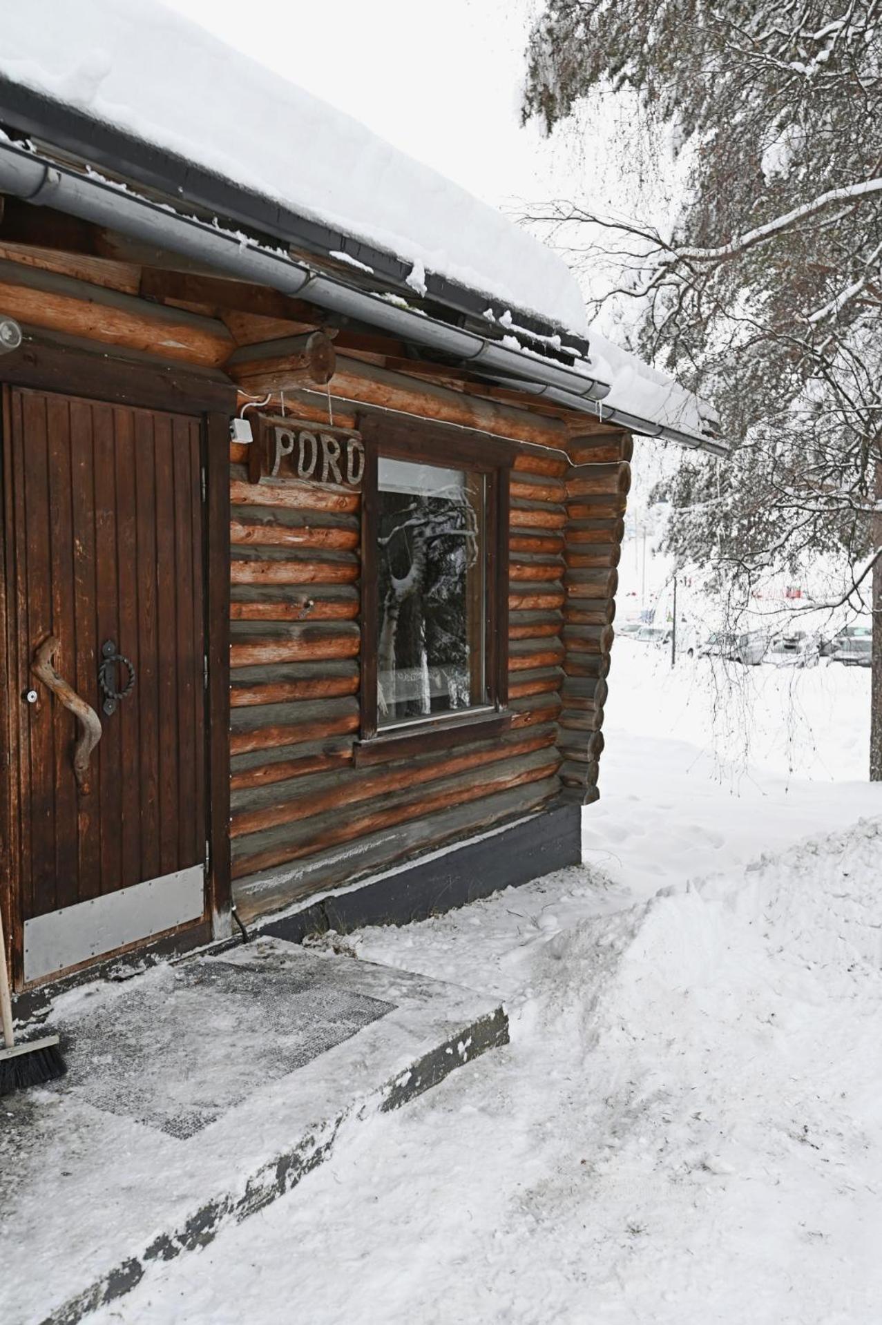 Classic Log Cabin Ski-In Ski-Out Levi Luaran gambar