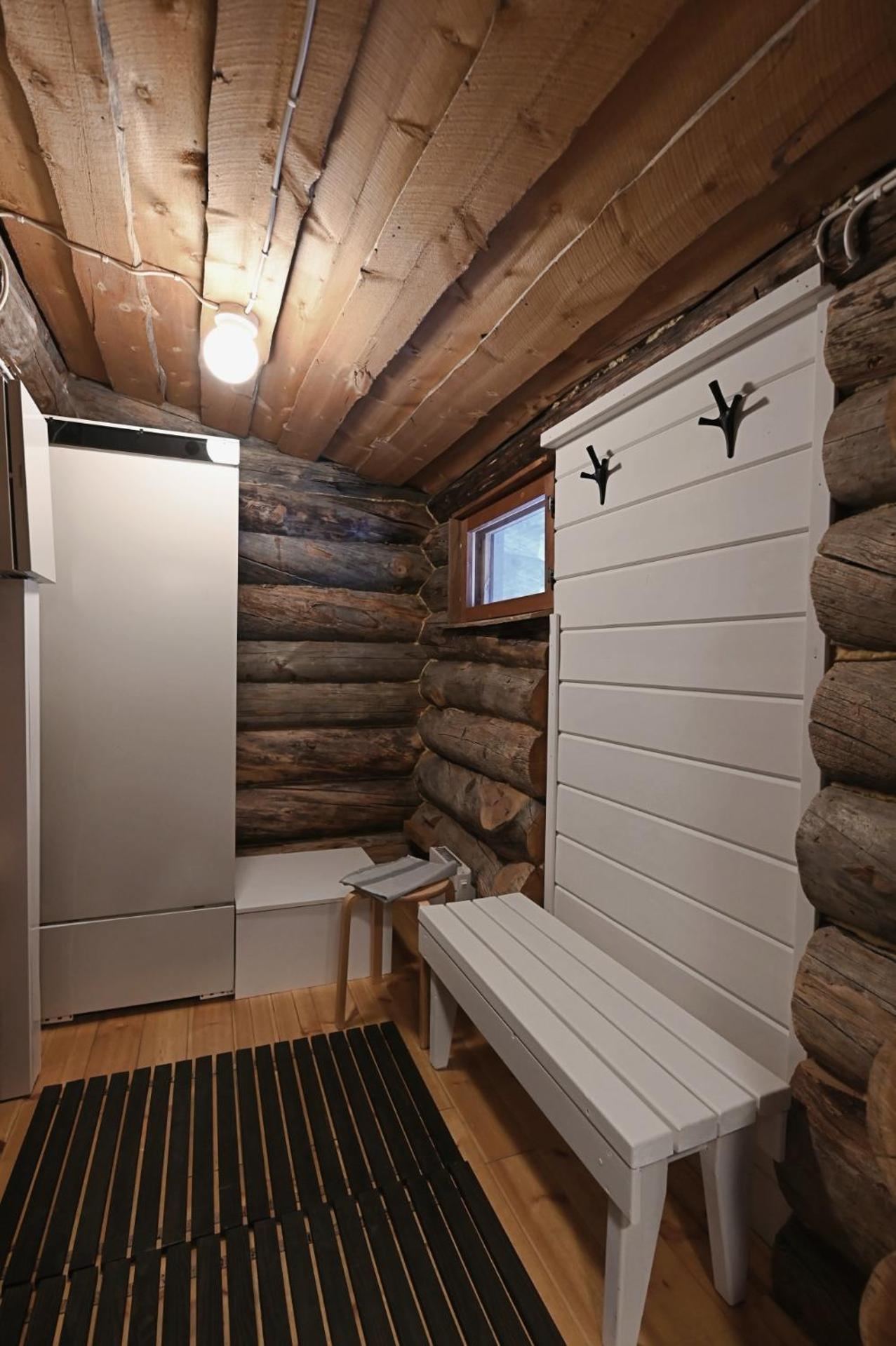 Classic Log Cabin Ski-In Ski-Out Levi Bilik gambar