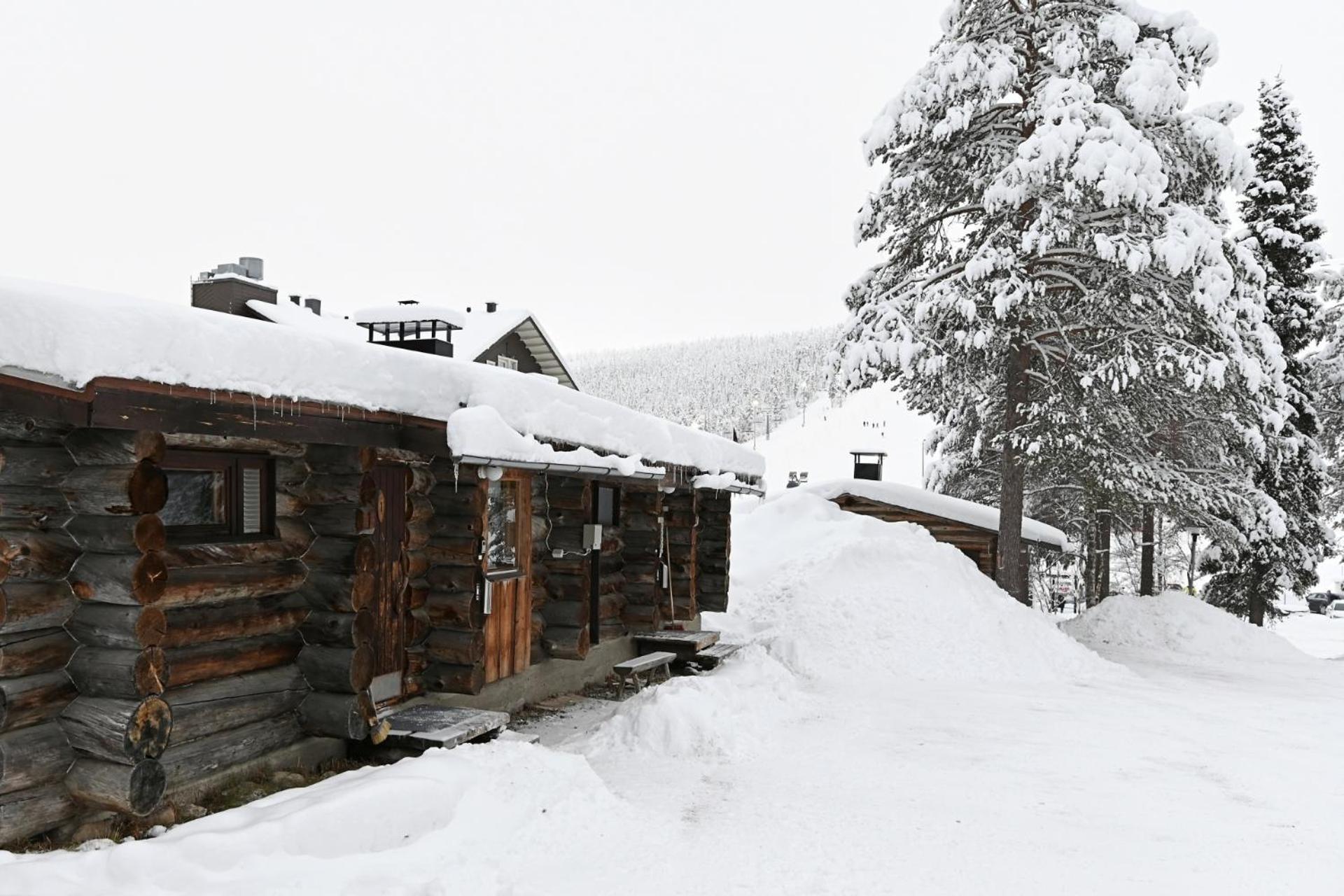 Classic Log Cabin Ski-In Ski-Out Levi Bilik gambar